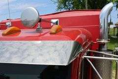 2004 PETERBILT 330 TANDEM AXLE DUMP TRUCK