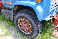 1983 GMC 7000 TRUCK & BUCYRUS ERIE 22W DRILL