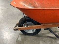 METAL WHEELBARROW