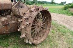 MCCORMICK 15-30 ROAD GRADER TRACTOR