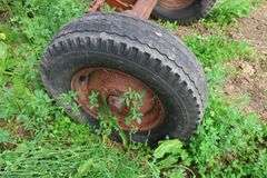ALLIS CHALMERS D14 TRACTOR