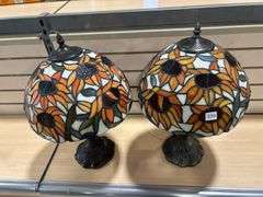 PAIR OF TIFFANY STYLE LAMPS - 18"