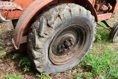 ALLIS CHALMERS 'WF' UNSTYLED TRACTOR