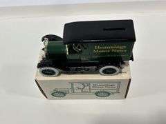 ERTL HEMMINGS MOTOR NEWS 1923 CHEVY 1/2 TON TRUCK BANK - 1//25