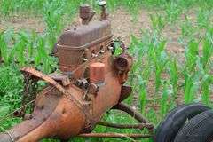 ALLIS CHALMERS TRACTOR FRAME
