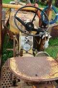 ALLIS CHALMERS I60 TRACTOR & LOADER