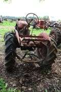 ALLIS CHALMERS 'B' TRACTOR