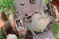 ALLIS CHALMERS TRACTOR FRAME