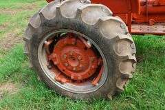 ALLIS CHALMERS D12 TRACTOR