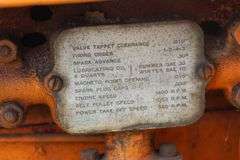 ALLIS CHALMERS B250 TRACTOR