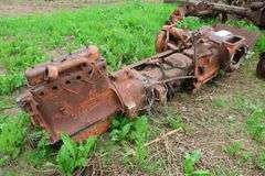 ALLIS CHALMERS TRACTOR FRAME