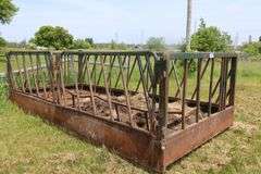 ROUND BALE FEEDER