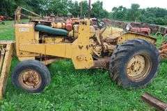 ALLIS CHALMERS I60 TRACTOR & LOADER