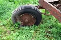 ALLIS CHALMERS 'WD' TRACTOR
