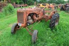 ALLIS CHALMERS 'B' TRACTOR
