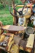 ALLIS CHALMERS I60 TRACTOR & LOADER