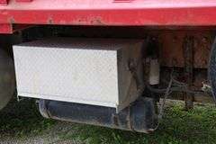 2004 PETERBILT 330 TANDEM AXLE DUMP TRUCK