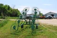 FRONTIER WR1010 10 WHEEL RAKE