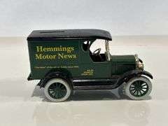 ERTL HEMMINGS MOTOR NEWS 1923 CHEVY 1/2 TON TRUCK BANK - 1//25