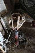 WELL CASE PULLER