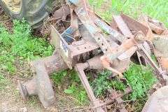 ALLIS CHALMERS TRACTOR FRAME