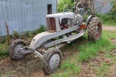 ALLIS CHALMERS 'WC' SPEED PATROL GRADER TRACTOR