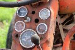 ALLIS CHALMERS D14 TRACTOR