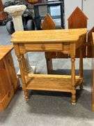 OAK HALL TABLE - 32"X14"X30"