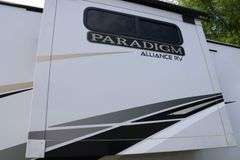 2021 ALLIANCE PARADIGM 370FB CAMPER TRAILER