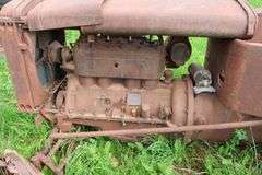 ALLIS CHALMERS 'U' CONTINENTAL ENGINE TRACTOR