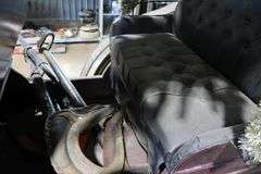 4 SEAT HORSE BUGGY