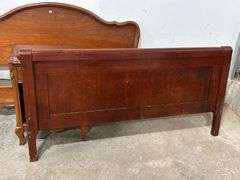 QUEEN HEAD AND FOOTBOARD - NO RAILS