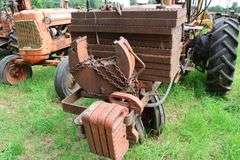 ALLIS CHALMERS 'WD' TRACTOR