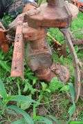 ALLIS CHALMERS TRACTOR FRAME