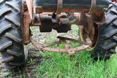 ALLIS CHALMERS 'B' TRACTOR