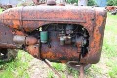 ALLIS CHALMERS 'B' TRACTOR