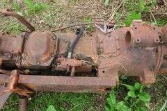 ALLIS CHALMERS TRACTOR FRAME