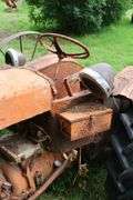 ALLIS CHALMERS UNITED TRACTOR