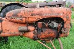 ALLIS CHALMERS 'B' TRACTOR