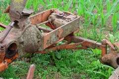 ALLIS CHALMERS TRACTOR FRAME