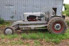 ALLIS CHALMERS 'WC' SPEED PATROL GRADER TRACTOR