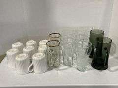 DRINKING GLASSES & MUGS