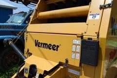 2015 VERMEER REBEL 5420 ROUND BALER