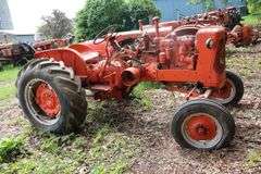 ALLIS CHALMERS D14 TRACTOR