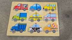 2 WIRE PUZZLE HOLDERS & 9 PUZZLES - ALL COMPLETE