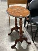 SIDE TABLE - 26"X16"X26"