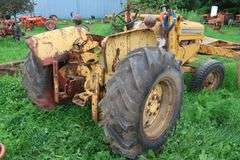 ALLIS CHALMERS I60 TRACTOR & LOADER