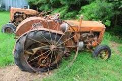 ALLIS CHALMERS UNITED TRACTOR
