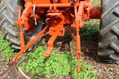 ALLIS CHALMERS D12 SERIES III TRACTOR