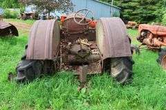 ALLIS CHALMERS E 20-35 TRACTOR